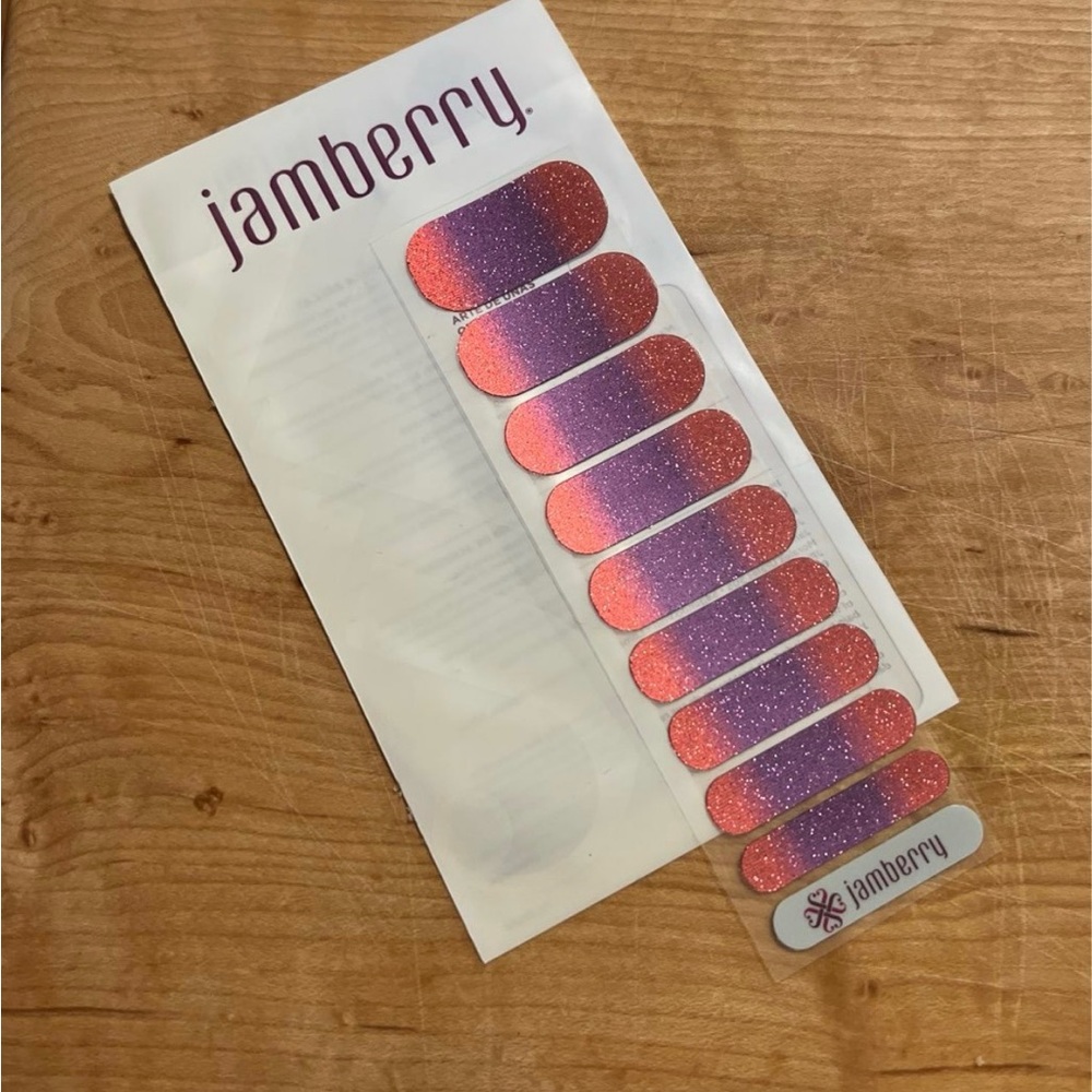 Jamberry Berry Blend Nail Wrap